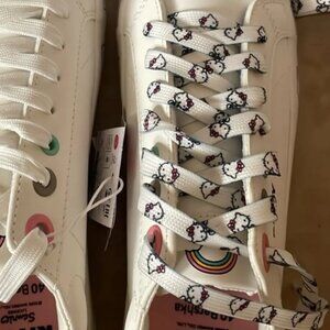 Hello Kitty Sanrio Shoe Laces, Brand NEW 150cm Hello Kitty Face